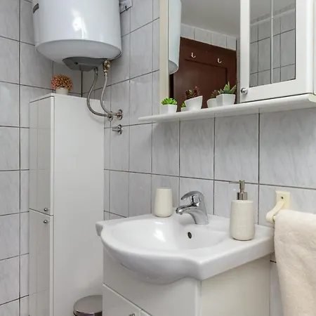 Bernard Old Town Apartamento *